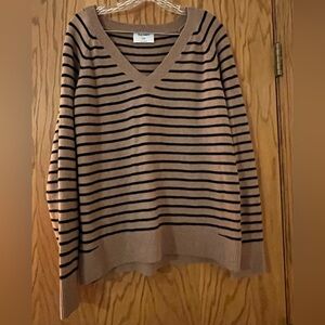 Old Navy Women's V-Neck Sweater - Beige and Black Stripes
